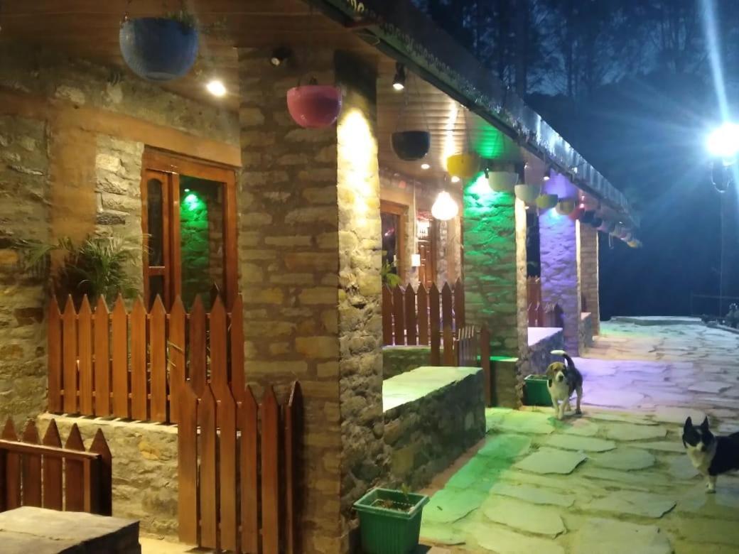 Nature Villaas Basa Homestay Pauri Zewnętrze zdjęcie