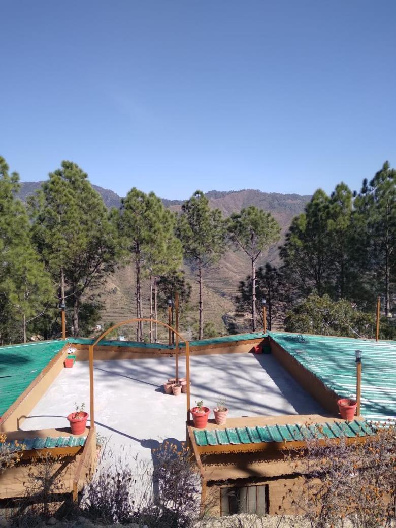 Nature Villaas Basa Homestay Pauri Zewnętrze zdjęcie
