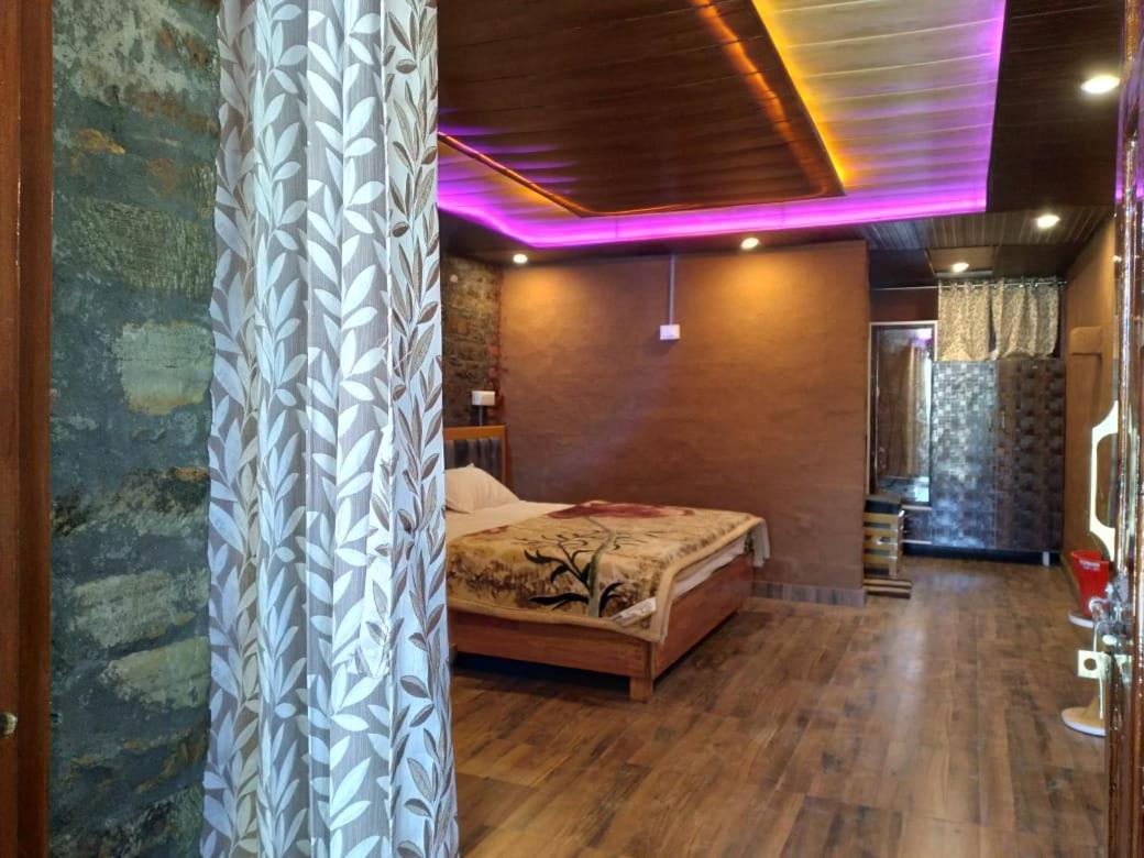 Nature Villaas Basa Homestay Pauri Zewnętrze zdjęcie